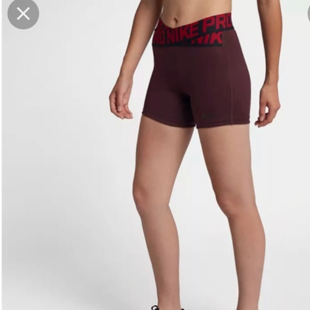 Women’s Nike intertwist spandex